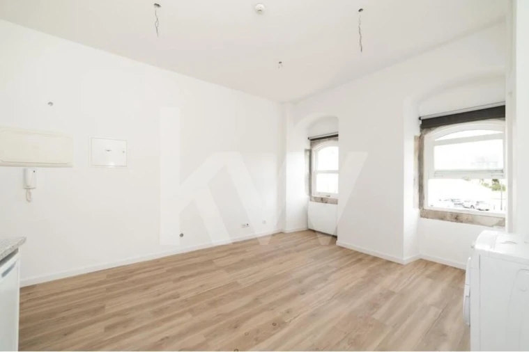 Loja para Venda em São Martinho do Bispo e Ribeira de Frades Foto 9