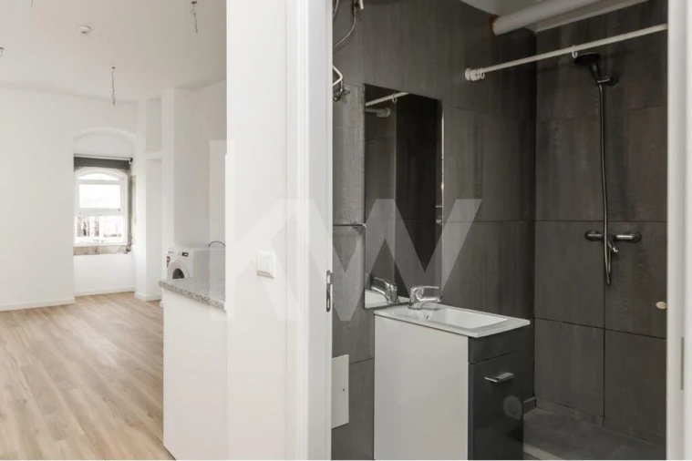 Loja para Venda em São Martinho do Bispo e Ribeira de Frades Foto 29