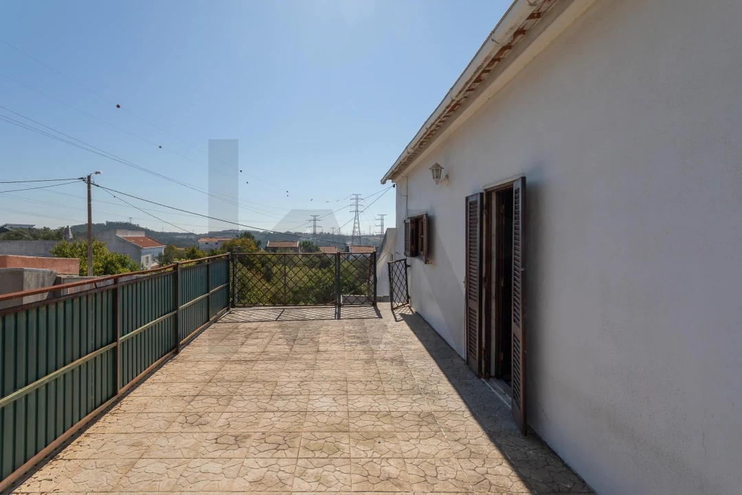 Moradia T5 para Venda em Queluz e Belas Foto 34