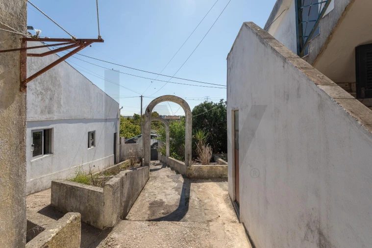 Moradia T5 para Venda em Queluz e Belas Foto 43