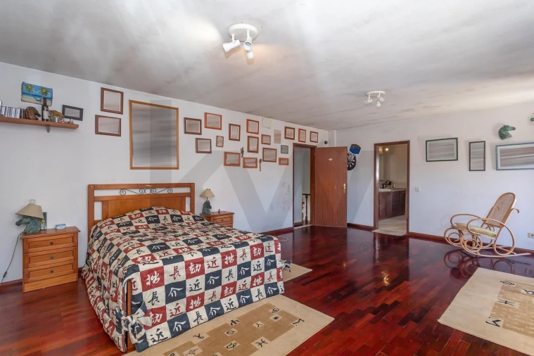 Moradia T5 para Venda em Queluz e Belas Foto 24