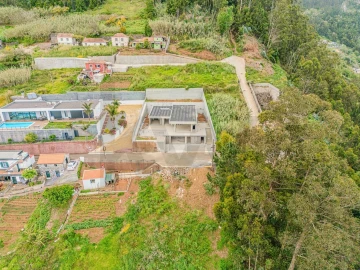 Moradia T3 para Venda em Arco da Calheta