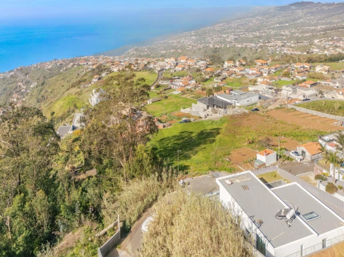 Moradia T3 para Venda em Arco da Calheta Foto 33