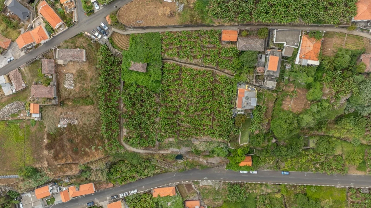 Terreno para Venda em Arco da Calheta Foto 7