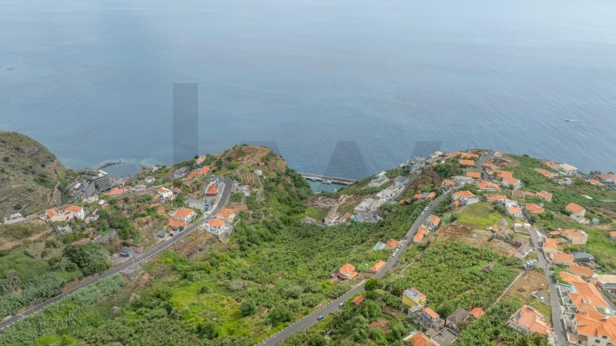 Terreno para Venda em Arco da Calheta Foto 18