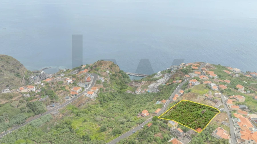 Terreno para Venda em Arco da Calheta Foto 19