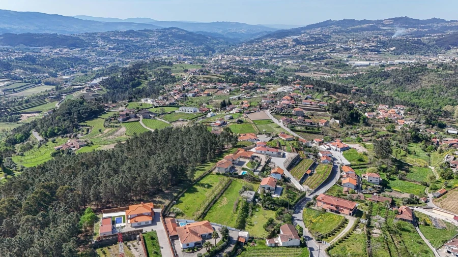 Moradia T4 para Venda em Amarante (São Gonçalo), Madalena, Cepelos e Gatão Foto 63