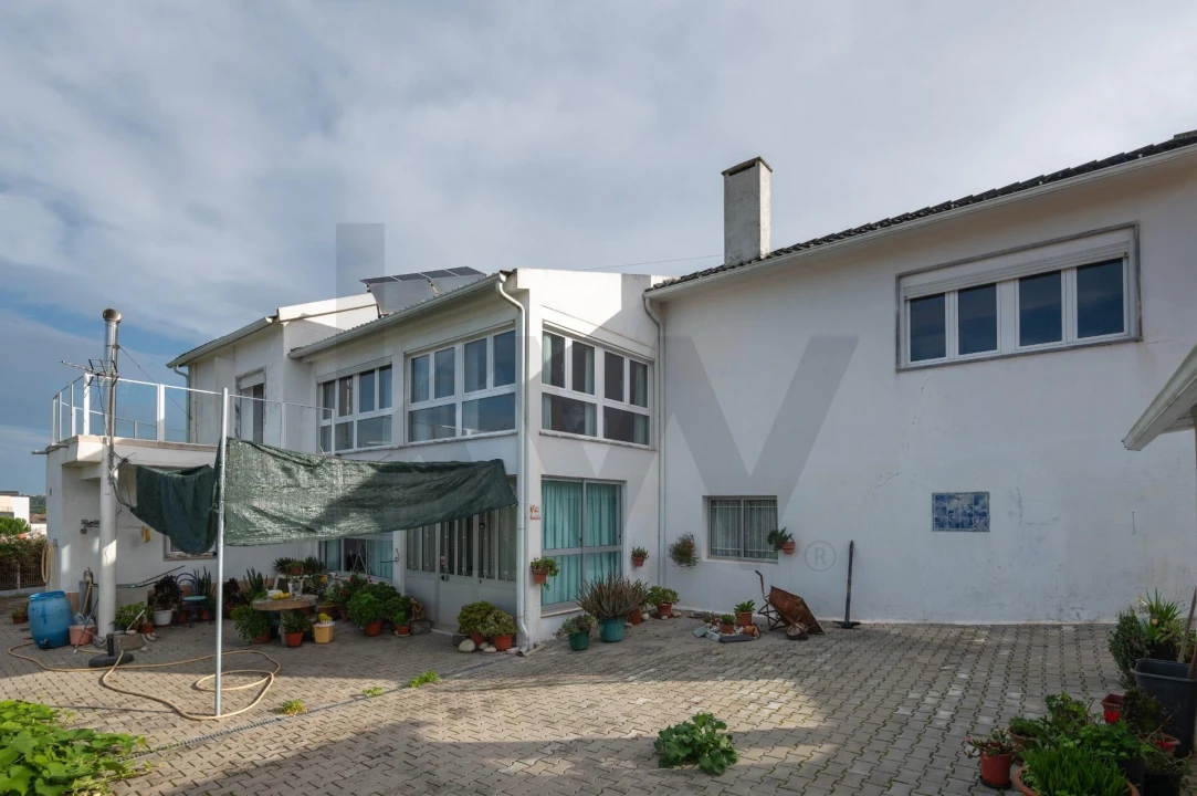 Moradia T5 para Venda em Painho e Figueiros Foto 42