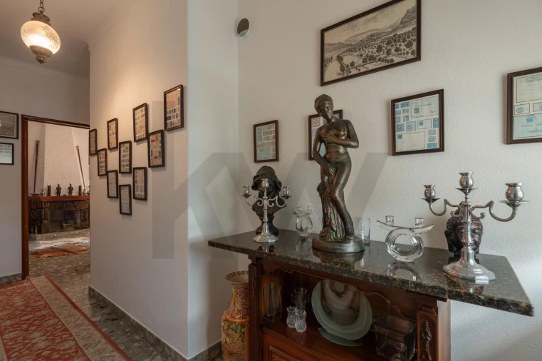 Moradia T5 para Venda em Painho e Figueiros Foto 33