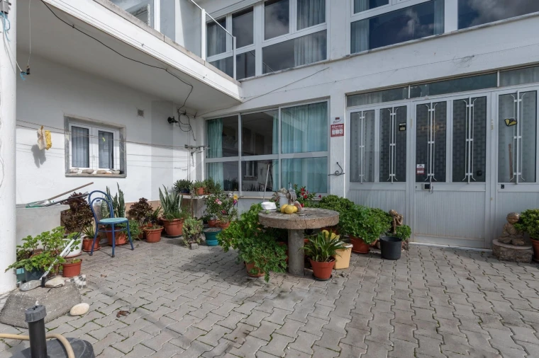 Moradia T5 para Venda em Painho e Figueiros Foto 43