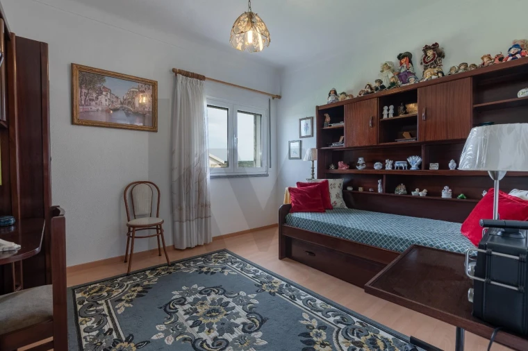 Moradia T5 para Venda em Painho e Figueiros Foto 16