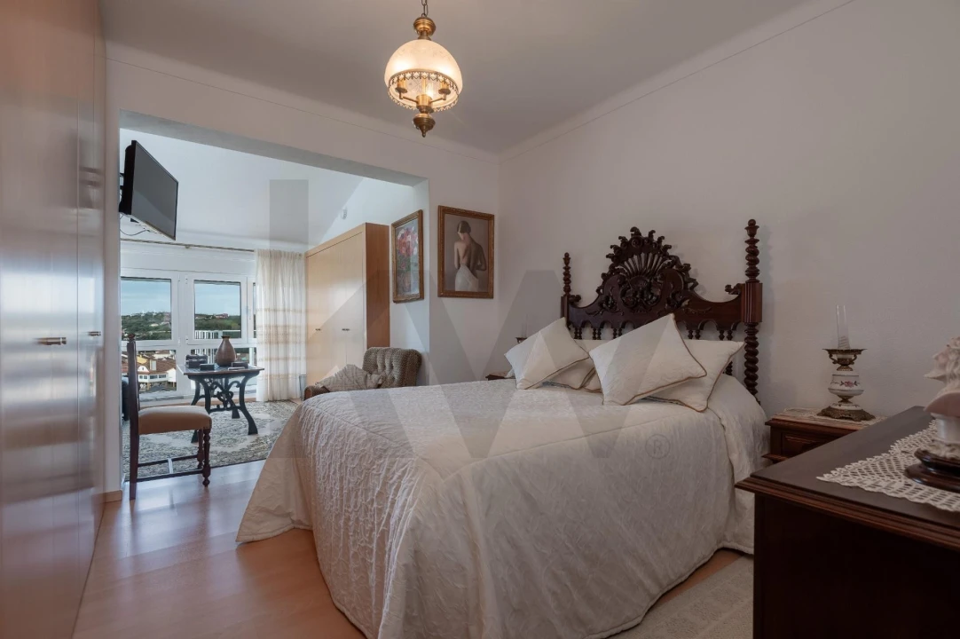 Moradia T5 para Venda em Painho e Figueiros Foto 24