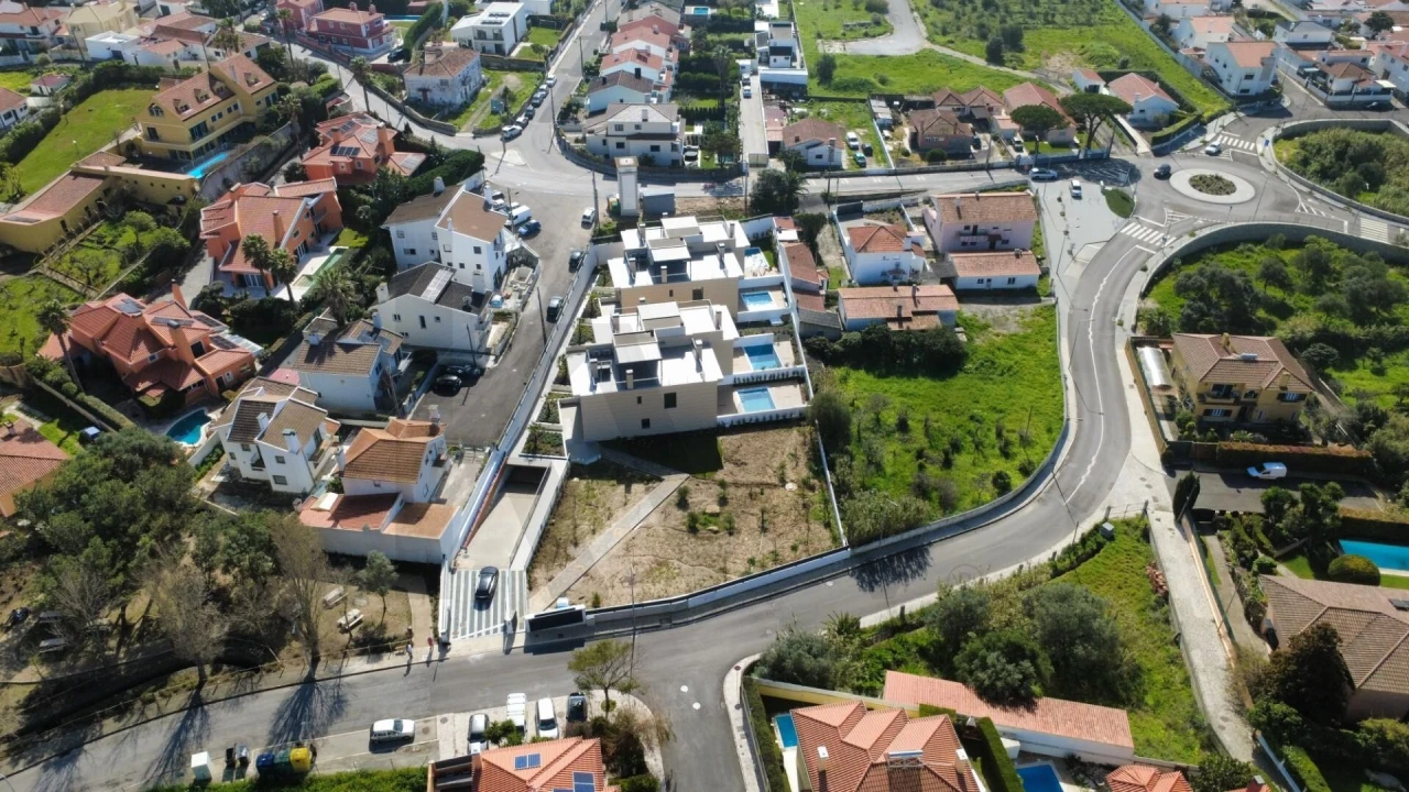 Moradia T4 para Venda em Alcabideche Foto 47