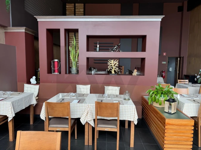 Loja para Trespasse em São Martinho Foto 4