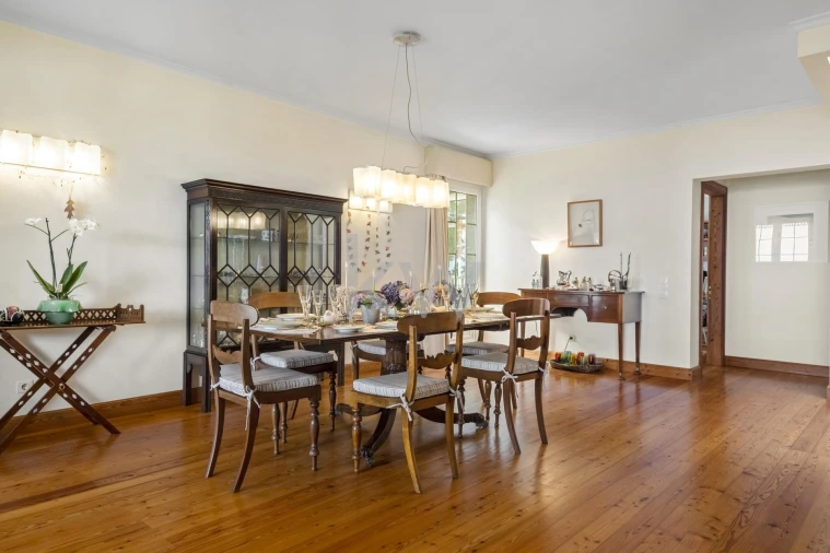 Moradia T4 para Venda em Funchal (São Pedro) Foto 3