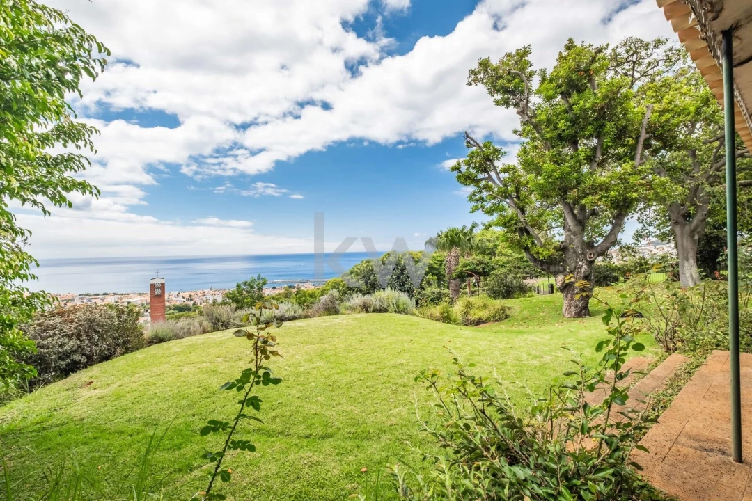 Moradia T4 para Venda em Imaculado Coração de Maria Foto 26