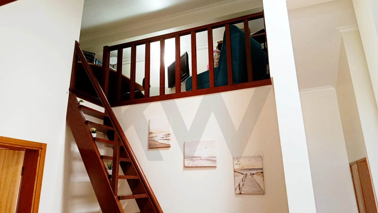 Moradia T3 para Venda em Porto Judeu Foto 16