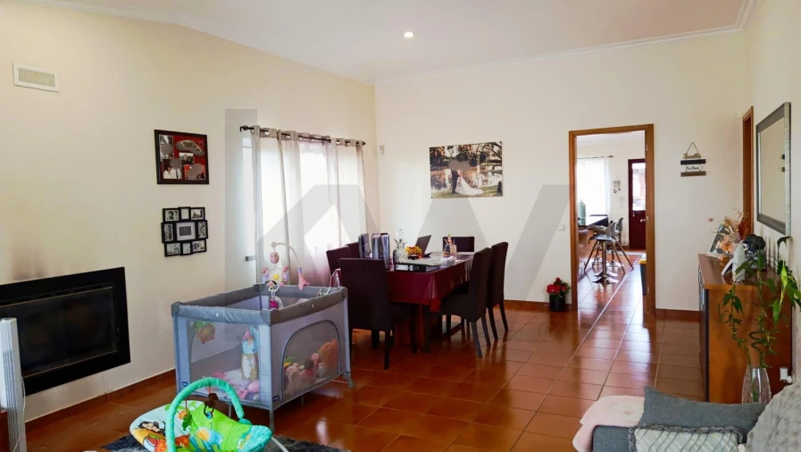 Moradia T3 para Venda em Porto Judeu Foto 11