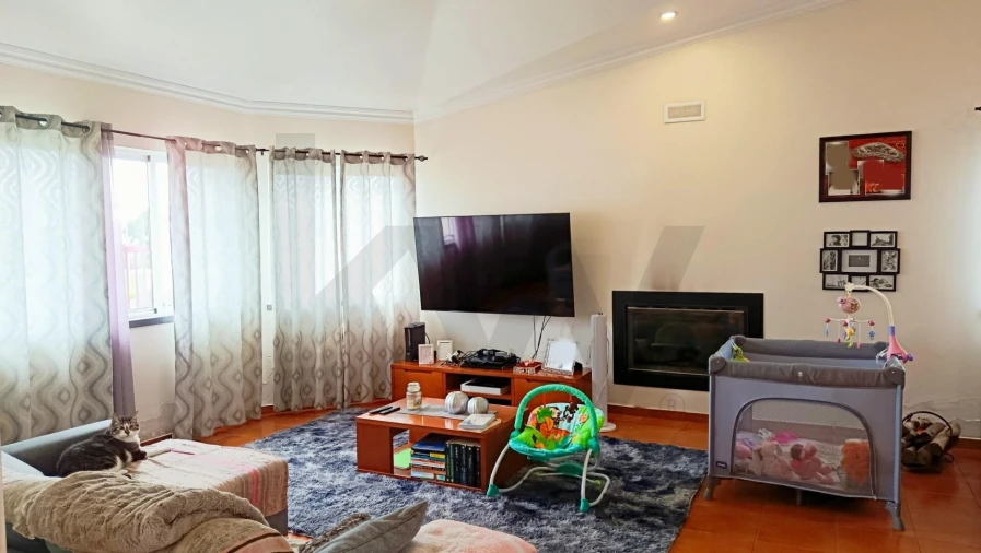 Moradia T3 para Venda em Porto Judeu Foto 7