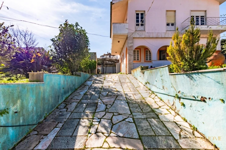 Moradia T6 para Venda em Carregado e Cadafais Foto 6