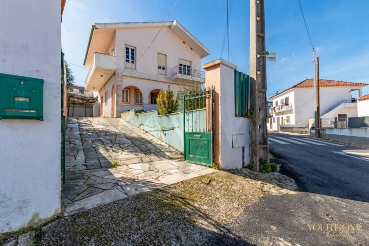 Moradia T6 para Venda em Carregado e Cadafais Foto 5