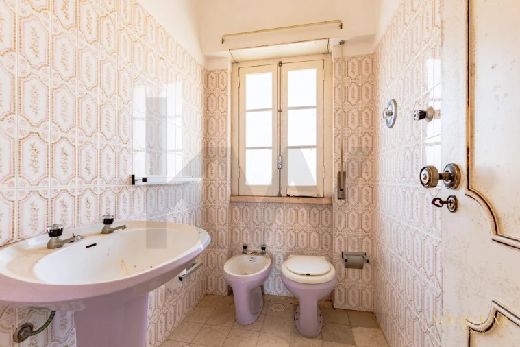 Moradia T6 para Venda em Carregado e Cadafais Foto 28