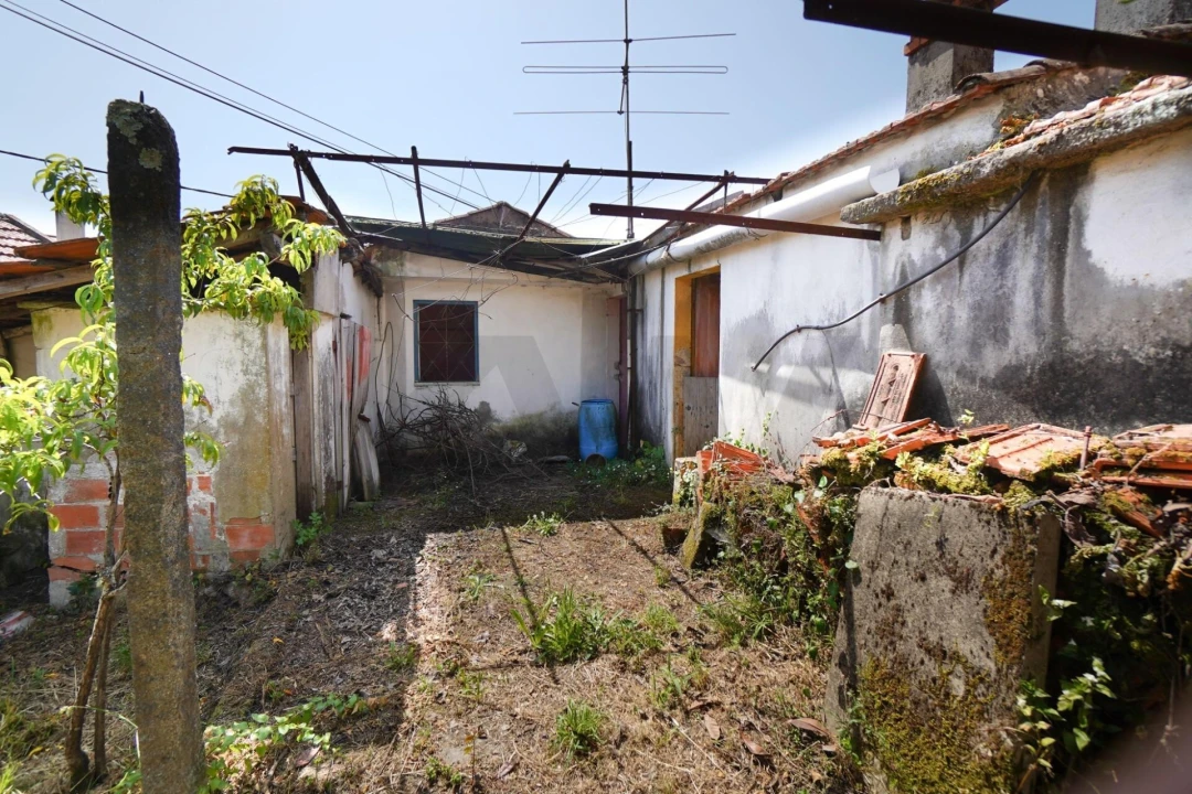 Moradia T2 para Venda em Roge Foto 10