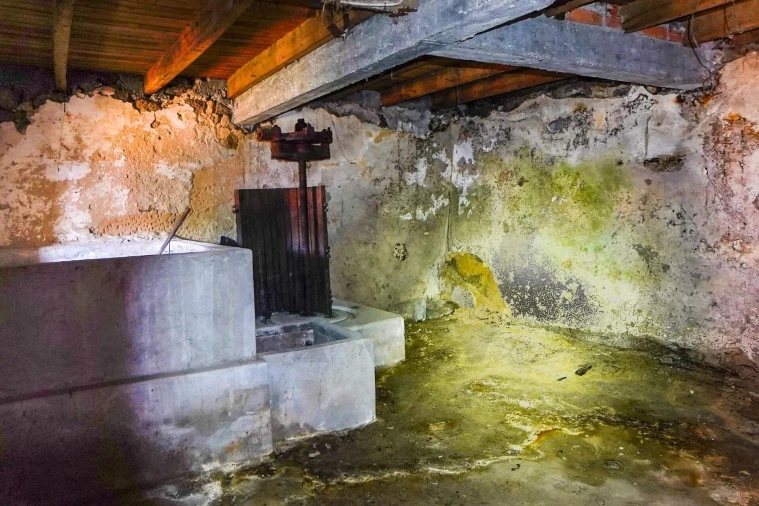 Moradia T2 para Venda em Roge Foto 22