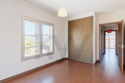 Apartamento T4 para Venda em Caldas da Rainha - Santo Onofre e Serra do Bouro