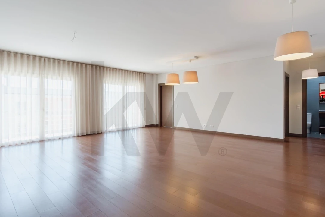 Apartamento T4 para Venda em Caldas da Rainha - Santo Onofre e Serra do Bouro Foto 11