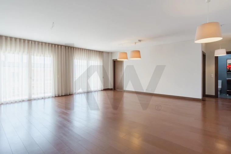 Apartamento T4 para Venda em Caldas da Rainha - Santo Onofre e Serra do Bouro Foto 11