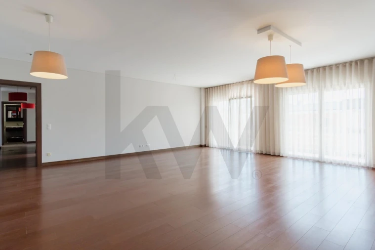 Apartamento T4 para Venda em Caldas da Rainha - Santo Onofre e Serra do Bouro Foto 9