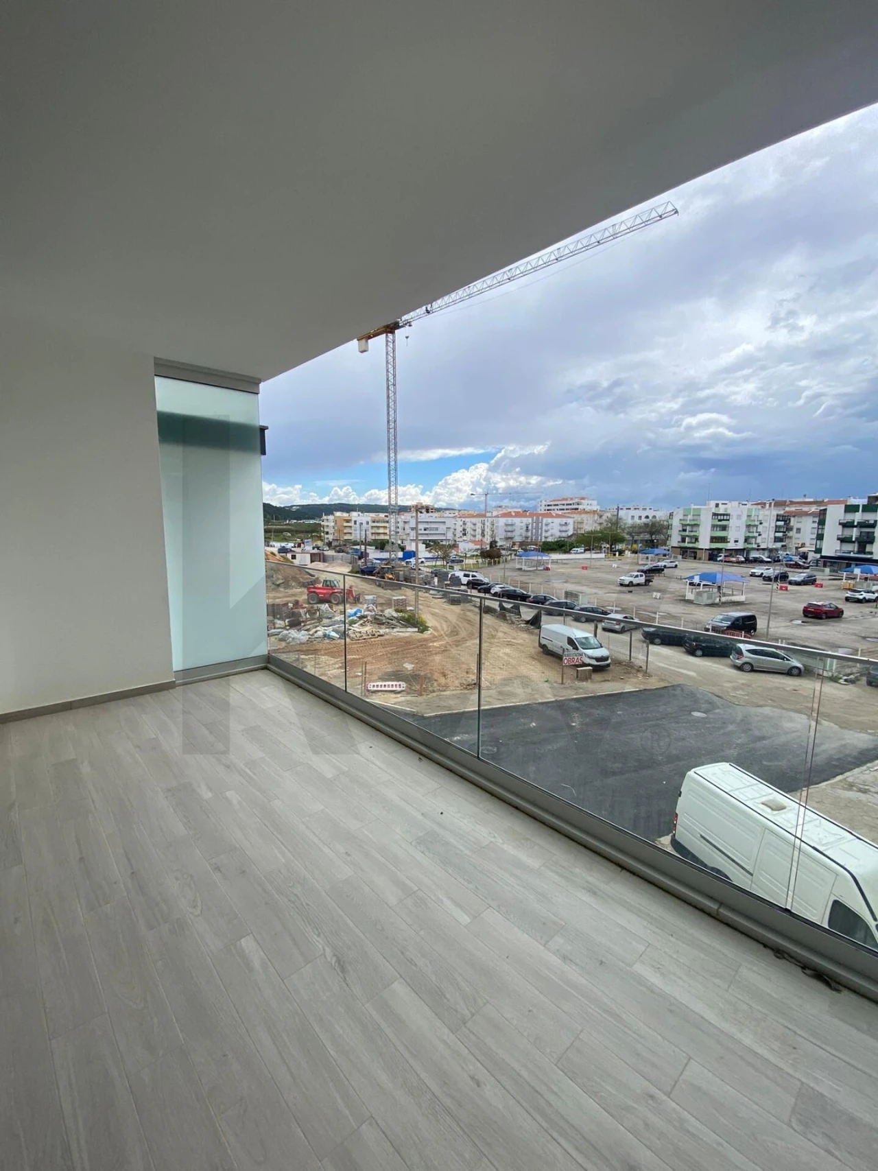 Apartamento T1 para Venda em Nazare Foto 9