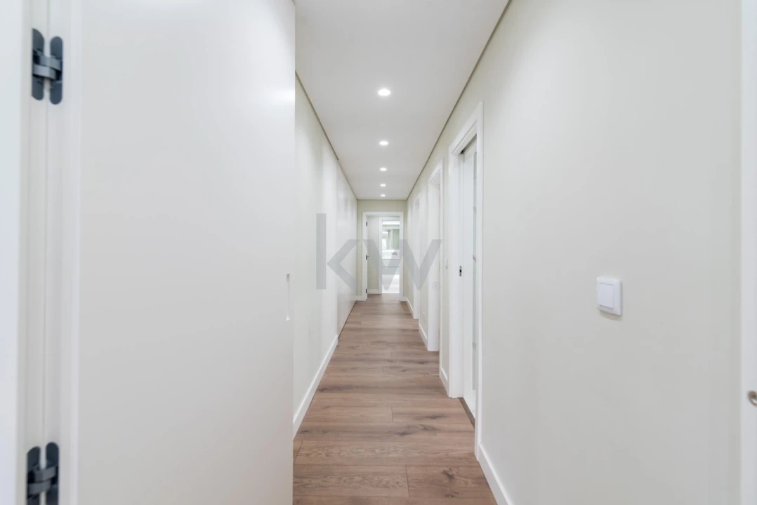 Apartamento T3 para Venda em Odivelas Foto 17