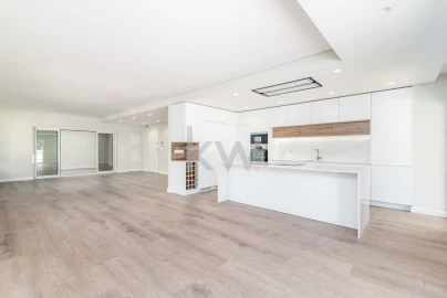 Apartamento T3 para Venda em Odivelas