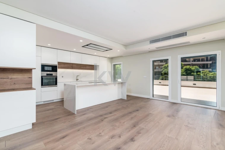 Apartamento T3 para Venda em Odivelas Foto 4