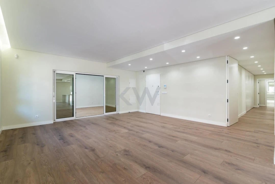 Apartamento T3 para Venda em Odivelas Foto 10