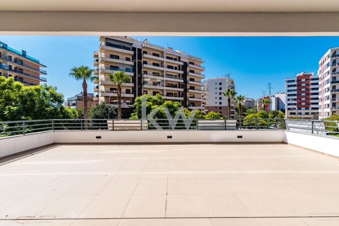 Apartamento T3 para Venda em Odivelas Foto 13