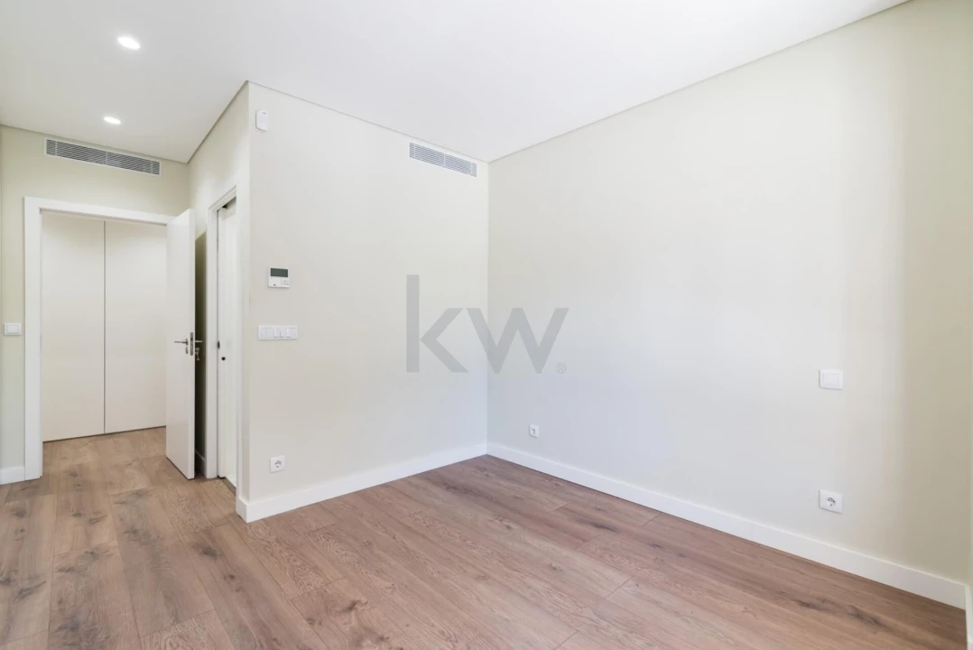 Apartamento T3 para Venda em Odivelas Foto 22