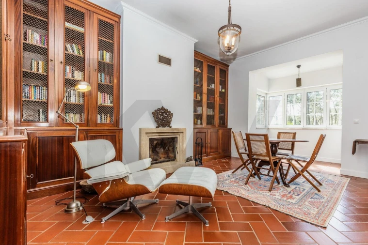 Moradia T6 para Venda em Colares Foto 16