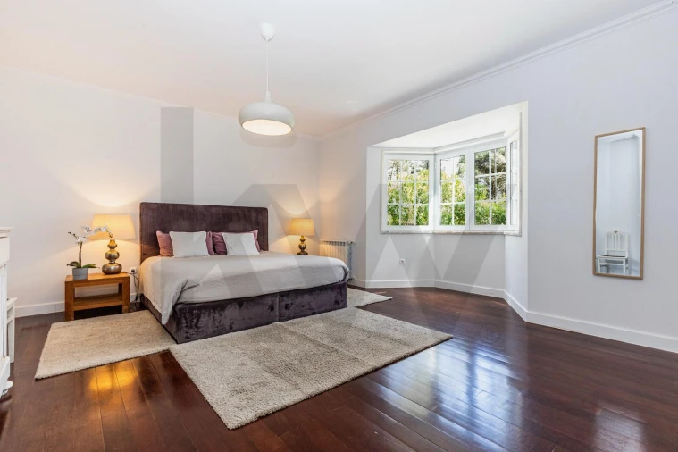 Moradia T6 para Venda em Colares Foto 18