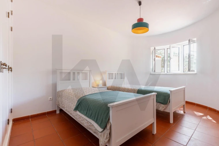 Moradia T6 para Venda em Colares Foto 38