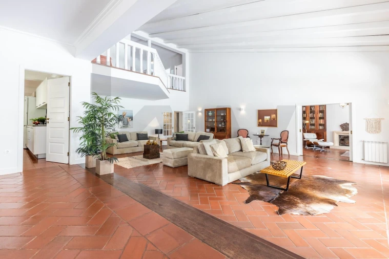 Moradia T6 para Venda em Colares Foto 15