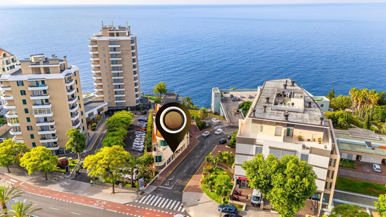 Loja para Venda em Funchal (São Pedro) Foto 1