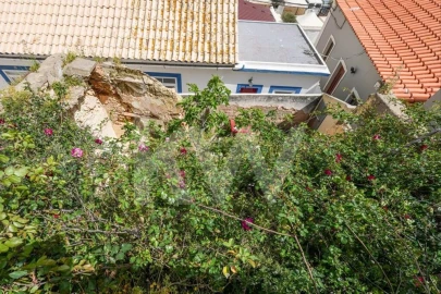 Moradia T1 para Venda em Lagoa e Carvoeiro