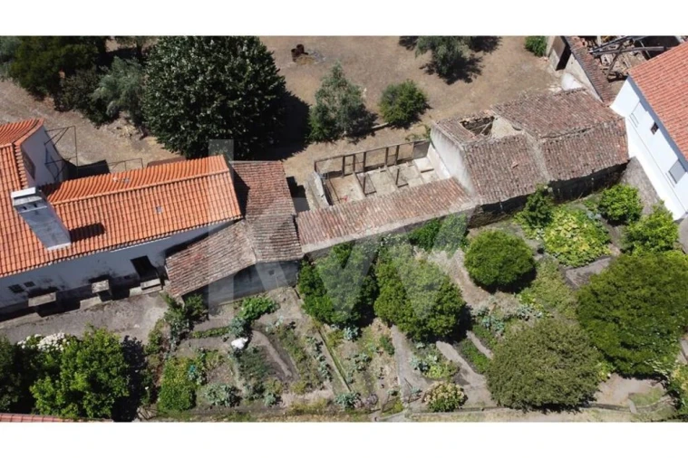 Moradia T3 para Venda em Vale de Prazeres e Mata da Rainha Foto 26