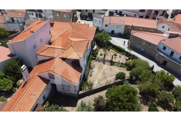 Moradia T3 para Venda em Vale de Prazeres e Mata da Rainha Foto 21