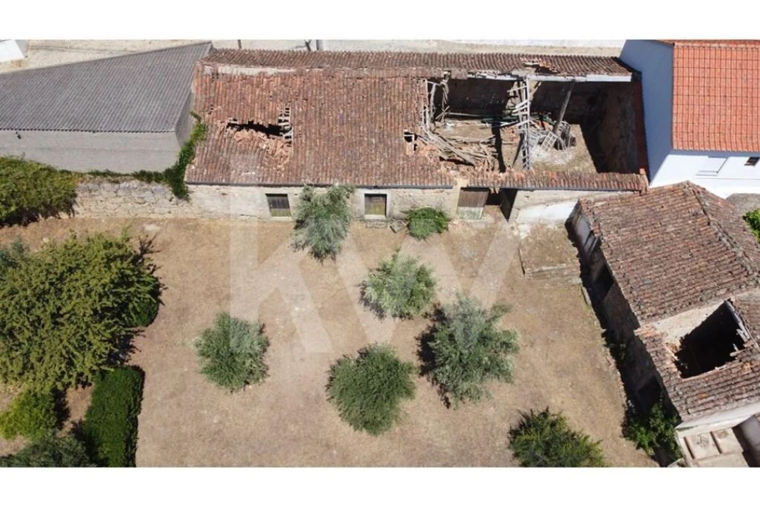 Moradia T3 para Venda em Vale de Prazeres e Mata da Rainha Foto 19