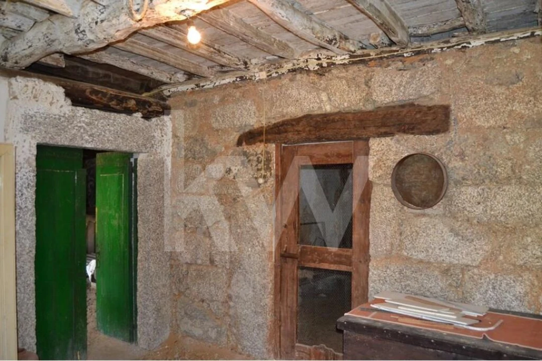 Moradia T3 para Venda em Vale de Prazeres e Mata da Rainha Foto 48