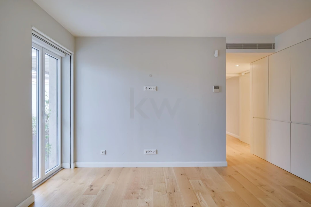 Apartamento T2 para Venda em Santo António Foto 23